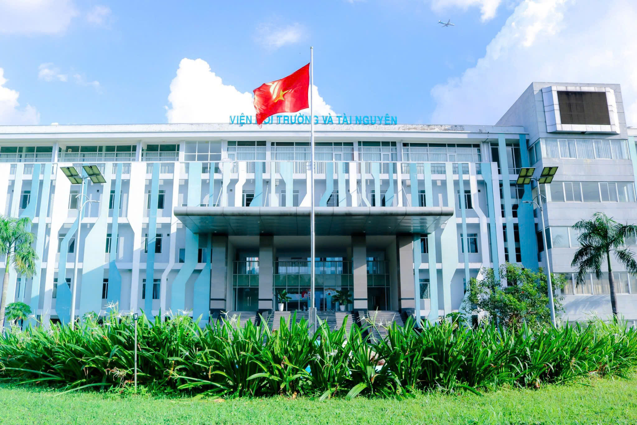 Thư mời báo giá Tư vấn thẩm định giá thiết bị Dự án thành phần 2: Phòng thí nghiệm Kỹ thuật và Hệ thống không phát thải